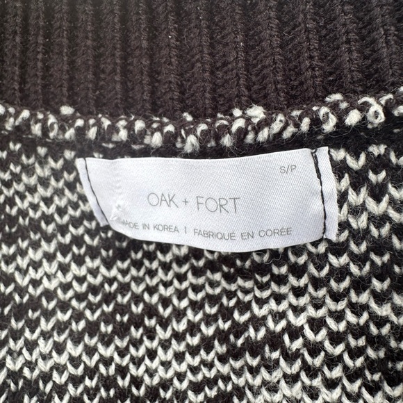Oak and Fort sweater vest in size small - Picture 7 of 9